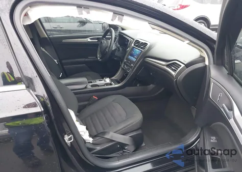2019 Ford Fusion Se z USA, uszkodzony, nr VIN 3FA6P0T96KR237522